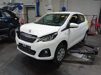 Auto da rottamare Peugeot 108 108 Hatchback 1.0 12V (1KRFE(CFB)) [51kW]  (05-2014/...) 2017