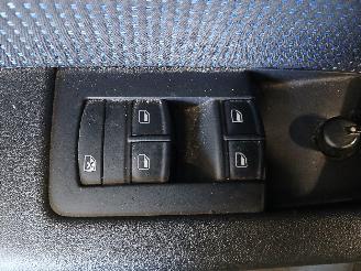 Audi A3 A3 Sportback (8PA) Hatchback 5-drs 2.0 FSI 16V (BLR) [110kW]  (09-2004=
/06-2008) picture 14