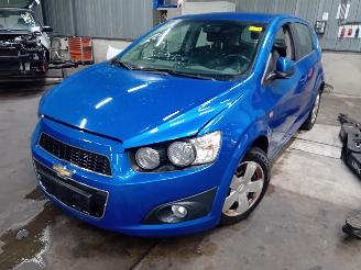 Auto da rottamare Chevrolet Aveo Aveo (300) Hatchback 1.4 16V (LDD) [74kW]  (03-2011/12-2015) 2012