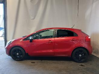 Kia Rio Rio III (UB) Hatchback 1.2 CVVT 16V (G4LA5) [63kW]  (09-2011/12-2017) picture 4