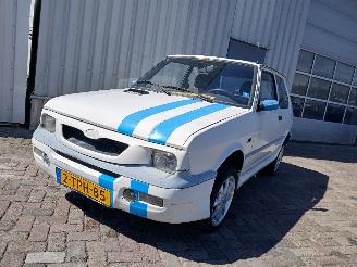 damaged passenger cars Zastava Yugo  2001/1