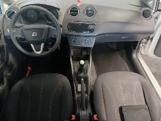 Seat Ibiza Ibiza IV (6J5) Hatchback 5-drs 1.2 TDI Ecomotive (CFWA) [55kW]  (06-20=
10/05-2015) picture 9