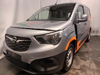 Auto incidentate Opel Combo Combo Cargo Van 1.6 CDTI 100 (B16DT(DV6FD)) [73kW]  (06-2018/04-2020) 2020/5