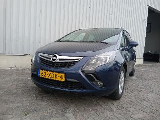 demontáž osobní automobily Opel Zafira Zafira Tourer (P12) MPV 1.4 Turbo 16V ecoFLEX (A14NET(Euro 5)) [88kW] =
 (10-2011/06-2014) 2012/5