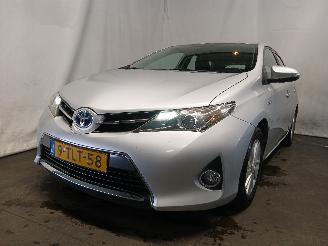 Auto incidentate Toyota Auris Auris (E18) Hatchback 5-drs 1.8 16V Hybrid (2ZRFXE) [100kW]  (10-2012/=
03-2019) 2014/4