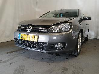 krockskadad bil auto Volkswagen Golf Golf VI (5K1) Hatchback 1.4 TSI 160 16V (CAVD) [118kW]  (10-2008/11-20=
12) 2010/5