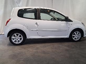 Renault Twingo Twingo II (CN) Hatchback 3-drs 1.5 dCi 90 FAP (K9K-820(K9K-P8)) [63kW]=
  (10-2010/09-2014) picture 7