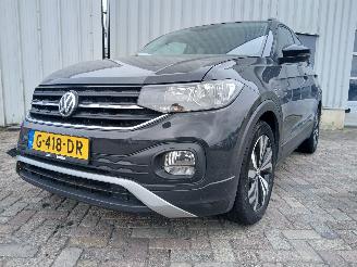 krockskadad bil auto Volkswagen T-Cross T-Cross SUV 1.0 TSI 95 12V (DLAC) [70kW]  (12-2018/...) 2019/9