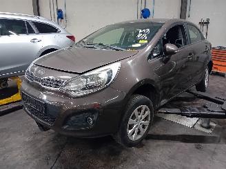 Autoverwertung Kia Rio Rio III (UB) Hatchback 1.2 CVVT 16V (G4LA5) [63kW]  (09-2011/12-2017) 2011