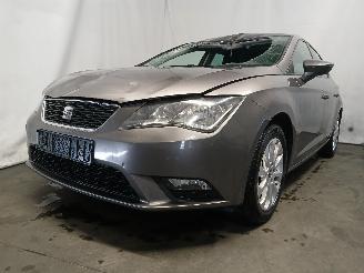 krockskadad bil auto Seat Leon Leon (5FB) Hatchback 5-drs 1.6 TDI 16V (CXXB) [81kW]  (09-2013/08-2020=
) 2016/6