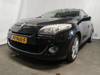 Schadeauto Renault Mégane Megane III Grandtour (KZ) Combi 5-drs 1.6 16V (K4M-858(K4M-R8)) [81kW]=
  (05-2009/08-2015) 2011/93