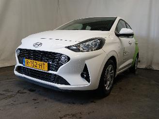 krockskadad bil auto Hyundai I-10 i10 Hatchback 1.0 12V (G3LA) [49kW]  (09-2019/...) 2022/9