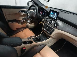 Mercedes Cla-klasse CLA Shooting Brake (117.9) Combi 1.6 CLA-200 16V (M270.910) [115kW]  (=
01-2015/03-2019) picture 9