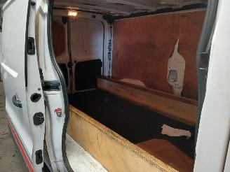 Opel Vivaro Vivaro Van 1.6 CDTI 95 Euro 6 (R9M-413(R9M-H4)) [70kW]  (03-2016/12-20=
19) picture 11