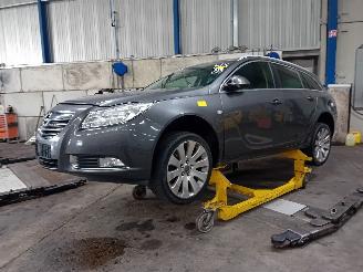 Salvage car Opel Insignia Insignia Sports Tourer Combi 2.0 CDTI 16V 160 Ecotec (A20DTH(Euro 5)) =
[118kW]  (07-2008/06-2015) 2010