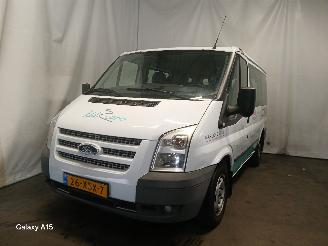 Vaurioauto  passenger cars Ford Transit Transit Tourneo Bus 2.2 TDCi 16V Euro 5 (DRFA) [74kW]  (09-2011/06-201=
2) 2012/8