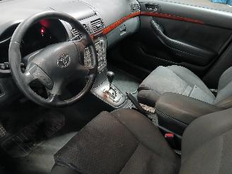 Toyota Avensis Avensis Wagon (T25/B1E) Combi 2.4 16V VVT-i D4 (2AZFSE) [120kW]  (10-2=
003/10-2008) picture 12