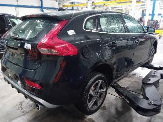 Volvo V-40 V40 (MV) Hatchback 5-drs 2.0 D4 16V (D4204T14) [140kW]  (05-2014/08-20=
19) picture 3