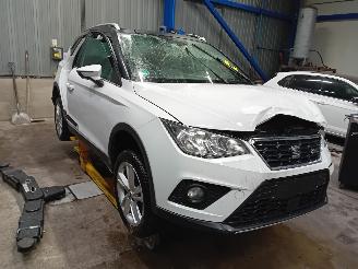 Seat Arona Arona (KJX) SUV 1.6 TDI 115 (DGTA) [85kW]  (07-2017/...) picture 2