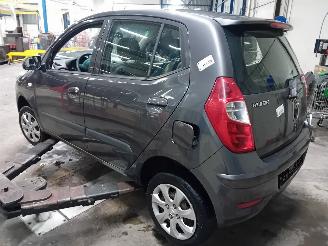 Hyundai I-10 i10 (F5) Hatchback 1.1i 12V (G4HG5) [51kW]  (04-2011/12-2013) picture 4