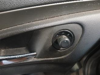 Opel Insignia Insignia Sports Tourer Combi 1.4 Turbo 16V Ecotec (A14NET(Euro 5)) [10=
3kW]  (04-2011/03-2017) picture 15