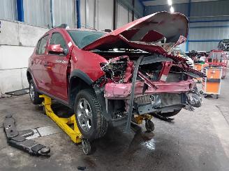 Dacia Sandero Sandero II Hatchback 0.9 TCE 12V (H4B-400(H4B-A4)) [66kW]  (10-2012/..=
=2E) picture 2