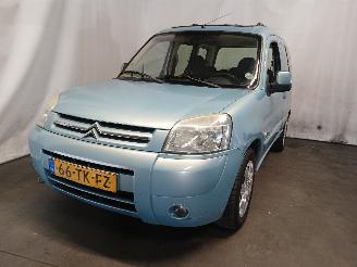 Schadeauto Citroën Berlingo Berlingo Cinqspace, Multispace MPV 1.6 16V (TU5JP4(NFU)) [80kW]  (10-2=
000/12-2011) 2006/10