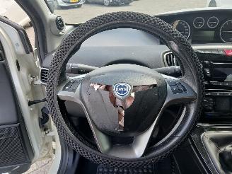 Lancia Ypsilon Ypsilon (312) Hatchback 0.9 TwinAir 85 (312.A.2000(Euro 5)) [63kW]  (0=
5-2011/...) picture 19