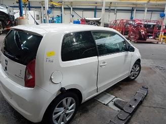 Seat Mii Mii Hatchback 1.0 12V (CHYB) [55kW]  (10-2011/07-2019) picture 3