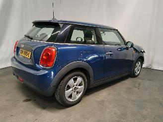 Mini Mini Mini (F56) Hatchback 3-drs 1.5 12V One D (B37C15A) [70kW]  (03-2014/..=
=2E) picture 6