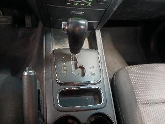 Kia Sorento Sorento I (JC) SUV 3.3 V6 24V (G6DB) [182kW]  (02-2007/10-2009) picture 20