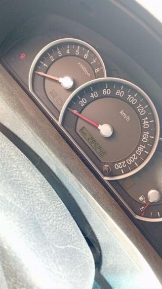 Kia Sorento Sorento I (JC) SUV 3.3 V6 24V (G6DB) [182kW]  (02-2007/10-2009) picture 2