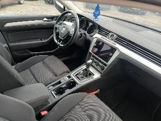 Volkswagen Passat Passat Variant (3G5) Combi 1.5 TSI 16V (DADA) [110kW]  (08-2018/03-202=
4) picture 8
