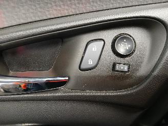 Opel Insignia Insignia Hatchback 5-drs 1.4 Turbo 16V Ecotec (B14NET(Euro 6)) [103kW]=
  (04-2011/03-2017) picture 13