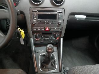 Audi A3 A3 Sportback (8PA) Hatchback 5-drs 1.8 TFSI 16V (BYT) [118kW]  (11-200=
6/03-2013) picture 19