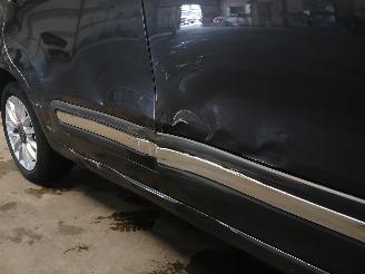 Fiat 500L 500L (199) MPV 0.9 TwinAir Turbo 105 (199.B.6000(Euro 6)) [77kW]  (09-=
2012/...) picture 21