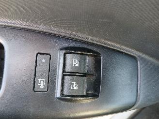 Fiat Doblo Doblo Cargo (263) Van 1.3 D Multijet (263.A.6000) [55kW]  (11-2013/12-=
2023) picture 12