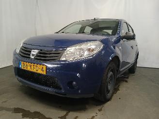 Schadeauto Dacia Sandero Sandero I (BS) Hatchback 1.2 16V (D4F-732(D4F-F7)) [55kW]  (11-2008/12=
-2012) 2009/10