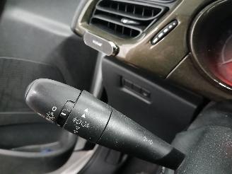 Citroën C3 C3 (SC) Hatchback 5-drs 1.6 HDi 92 (DV6DTED(9HP)) [68kW]  (11-2009/09-=
2016) picture 15