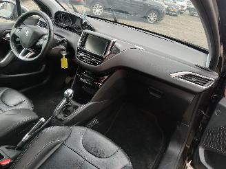 Peugeot 208 208 I (CA/CC/CK/CL) Hatchback 1.6 HDi 115 16V (DV6C(9HD)) [84kW]  (03-=
2012/12-2019) picture 7