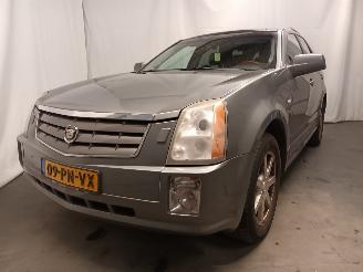 krockskadad bil auto Cadillac SRX SRX SUV 4.6 V8 32V AWD (LH2) [239kW]  (07-2004/06-2009) 2004/9