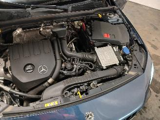 Mercedes A-klasse A (177.0) Hatchback 1.3 A-200 Turbo 16V (M282.914) [120kW]  (03-2018/1=
2-2026) picture 26