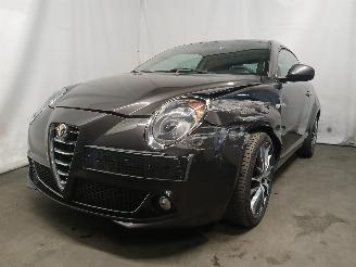 krockskadad bil auto Alfa Romeo MiTo MiTo (955) Hatchback 0.9 TwinAir (199.B.7000) [74kW]  (12-2013/08-2018=
) 2016/4