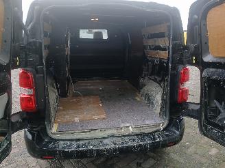 Peugeot Expert Expert (V1/VA/VB/VE/VF/VT/VY) Van 1.5 BlueHDi 100 (DV5RUCd(YHR)) [75kW=
]  (06-2018/...) picture 9