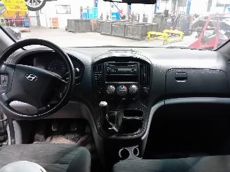 Hyundai  H-300 Van 2.5 CRDi (D4CB) [100kW]  (08-2009/...) picture 5