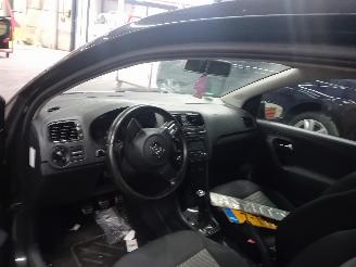 Volkswagen Polo Polo V (6R) Hatchback 1.2 12V (CGPB(Euro 5)) [44kW]  (06-2009/05-2014)= picture 5