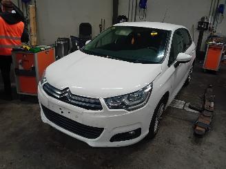 demontáž osobní automobily Citroën C4 C4 Berline (NC) Hatchback 5-drs 1.6 BlueHDI 100 (DV6FD(BHY)) [73kW]  (=
07-2014/05-2018) 2015