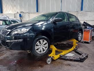 demontáž osobní automobily Peugeot 308 308 (L3/L8/LB/LH/LP) Hatchback 5-drs 1.6 HDi (DV6DTED(9HP)) [68kW]  (0=
9-2013/06-2021) 2011