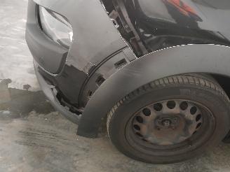 Citroën C4 C4 Cactus (0B/0P) Hatchback 5-drs 1.2 PureTech 82 12V (EB2F(HMZ)) [60k=
W]  (09-2014/...) picture 19