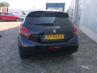 Peugeot 208 208 I (CA/CC/CK/CL) Hatchback 1.2 Vti 12V PureTech 82 (EB2F(HMZ)) [60k=
W]  (03-2012/12-2019) picture 5